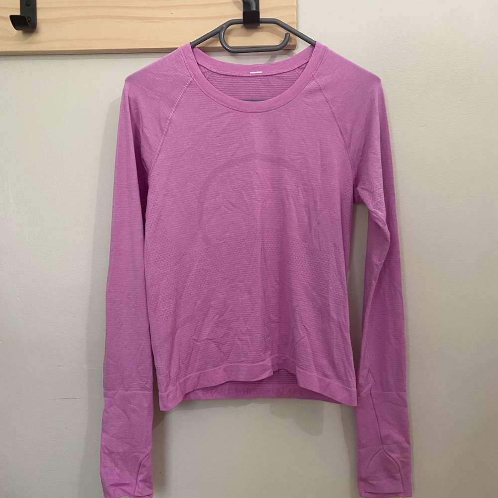 Lululemon Swifty tech long sleeve size 6